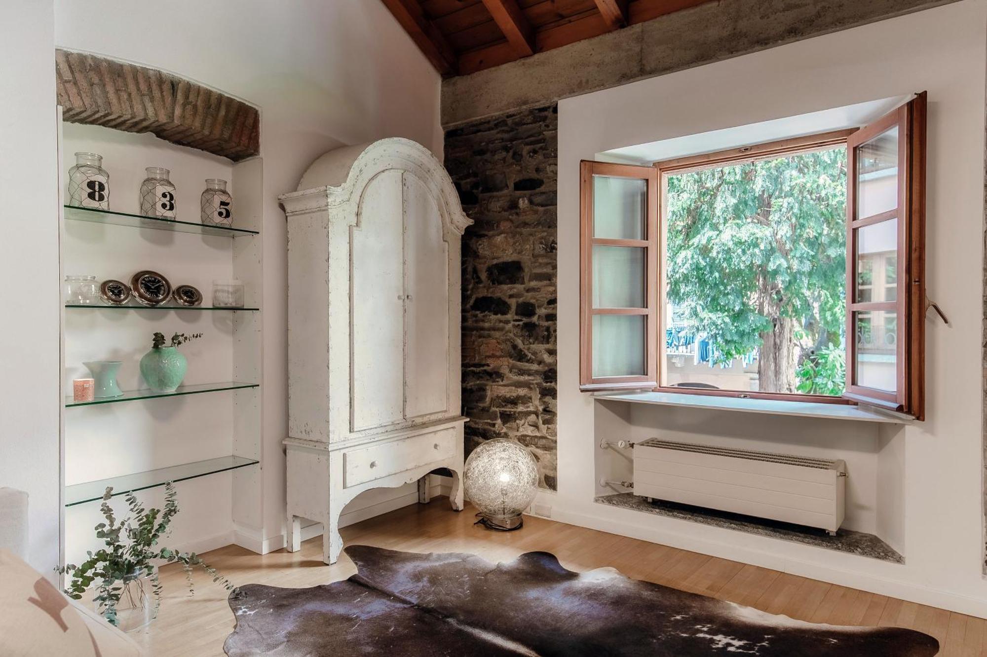 Corte Delle Rondini - Bymyhomeincomo Buitenkant foto