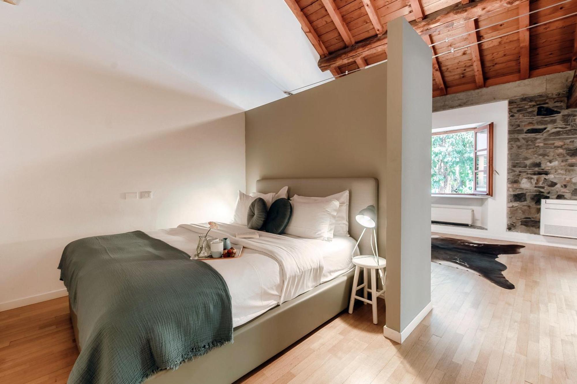 Corte Delle Rondini - Bymyhomeincomo Buitenkant foto
