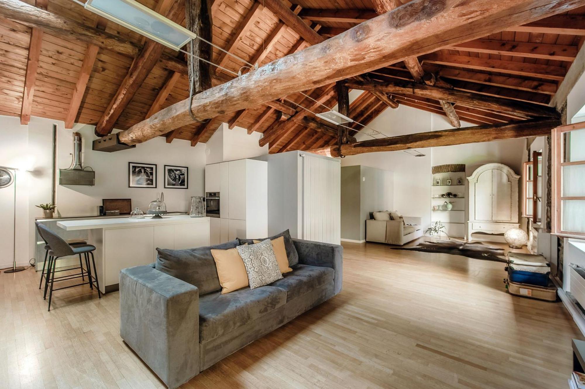 Corte Delle Rondini - Bymyhomeincomo Buitenkant foto