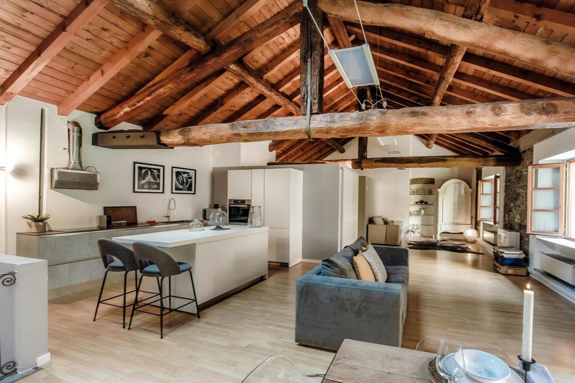Corte Delle Rondini - Bymyhomeincomo Buitenkant foto